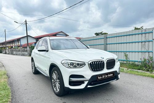2018 BMW X3 2.0  lama
